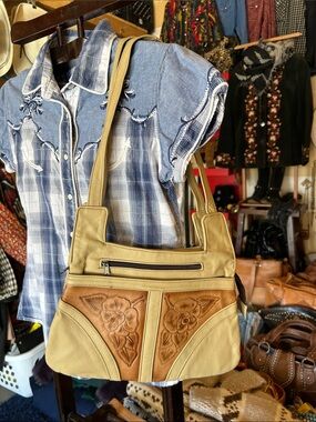 Tan & Brown Floral Tooled Leather Shoulder Bag